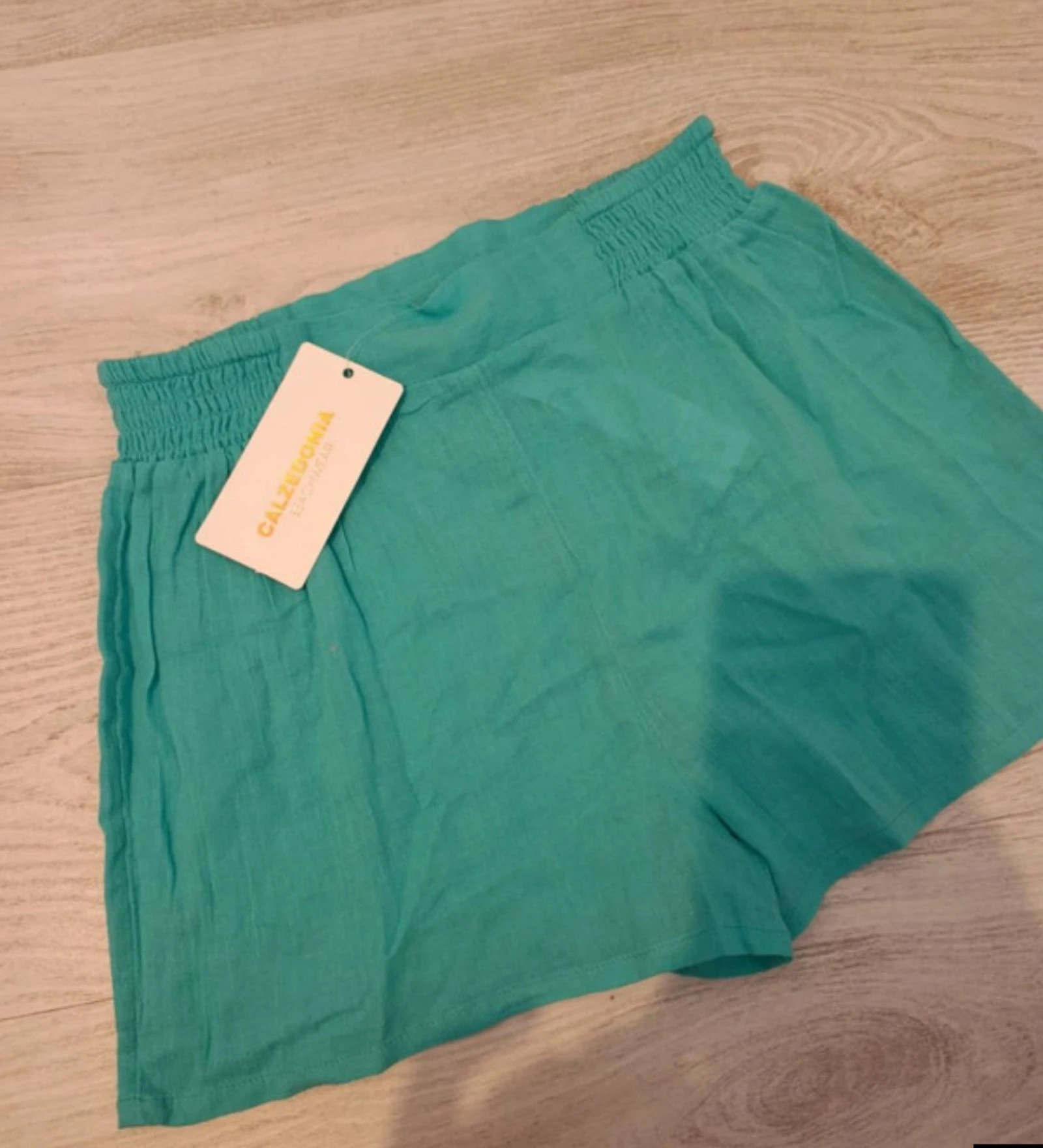 Calções novos menina Calzedonia 
